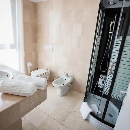 Duo Luxury بيت للعطل *